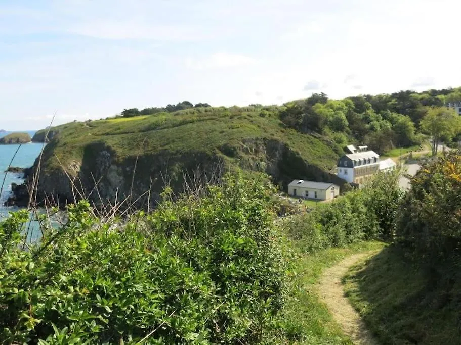 Apartment T3 Vue Mer - Face A La Plage Et Au Sentier Des Douaniers Planguenoual France